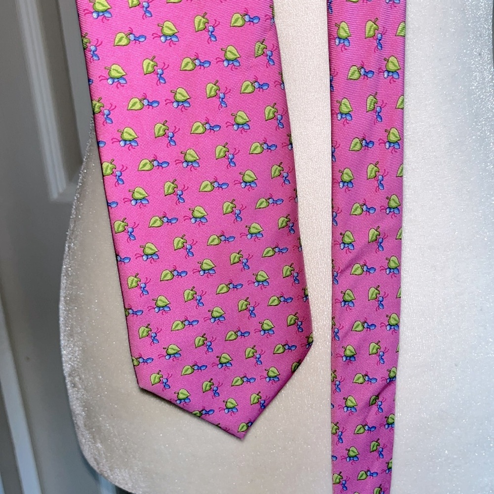 Brooks Brothers Pink Ant & Leaf Print Silk Tie Men's